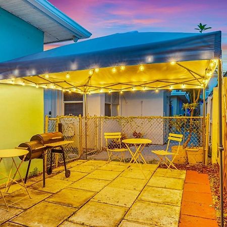 Downtown Hollywood Holiday Retreat Dania Beach Apartment Екстериор снимка