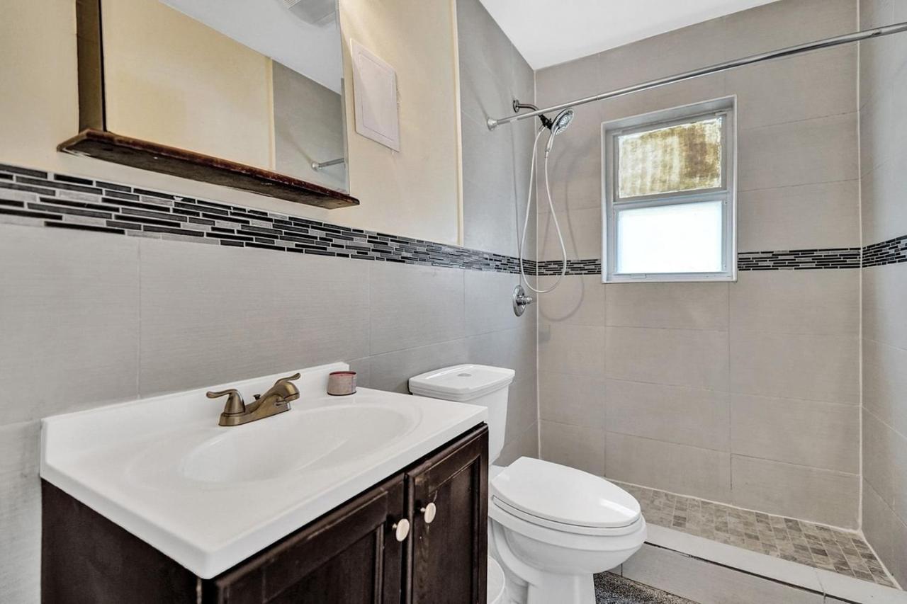 Downtown Hollywood Holiday Retreat Dania Beach Apartment Екстериор снимка