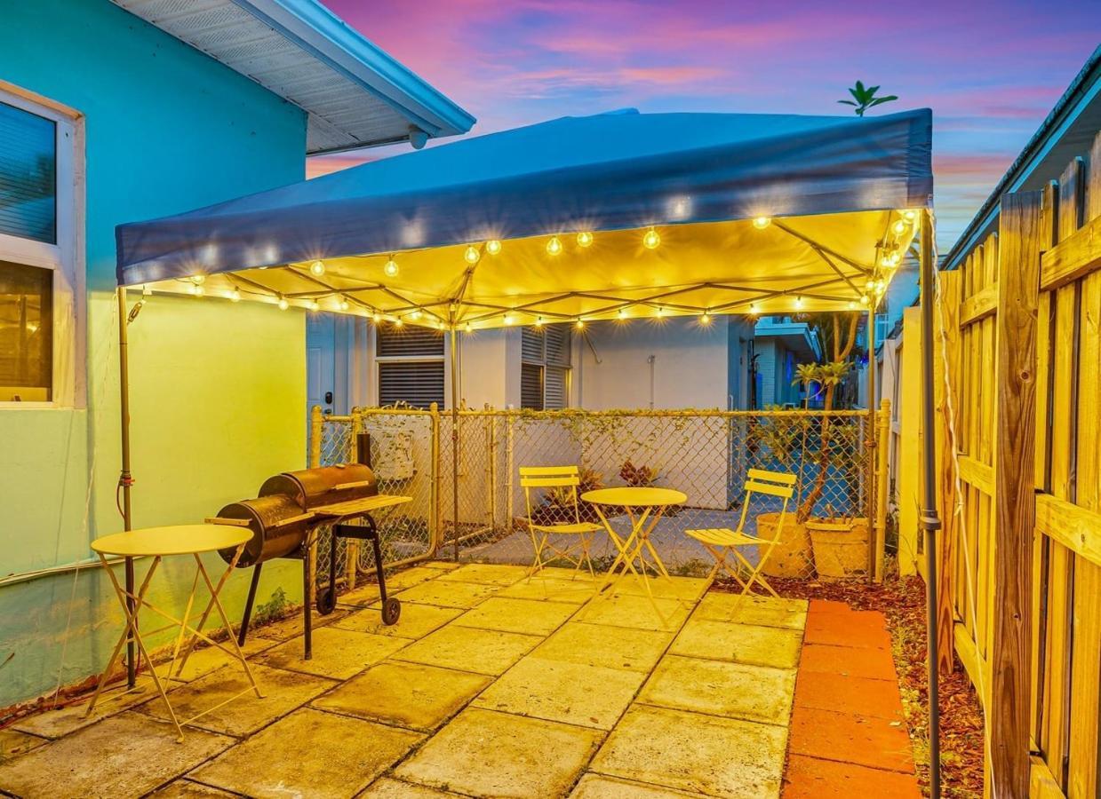 Downtown Hollywood Holiday Retreat Dania Beach Apartment Екстериор снимка